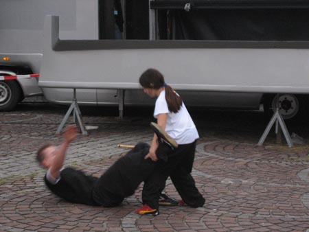 2.7 ...schön weh tun...