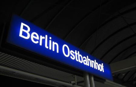 0.1 Mitten in der Nacht kommen Alex & Manuel an...