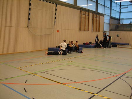 0.2 Nicole verteidigt sich...