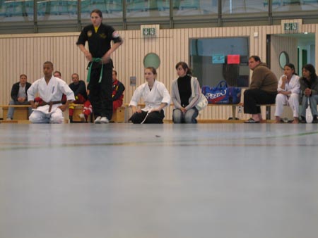 1.2 ...noch ein wenig warten