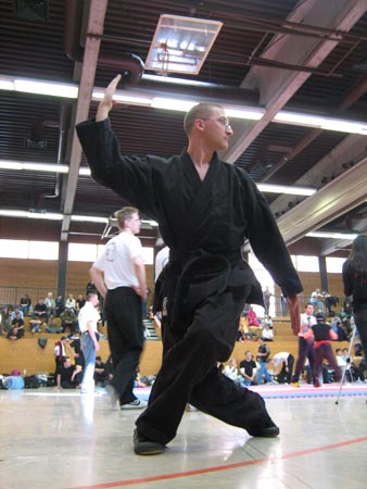 2.0 Manuel geht nochmal alles durch