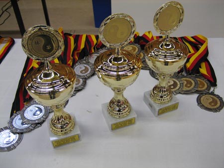 2.7 Medaillen und Pokale