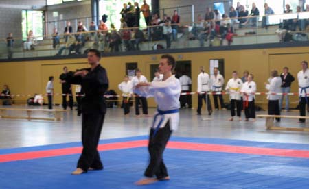 1.4 OK... erst Angrüßen