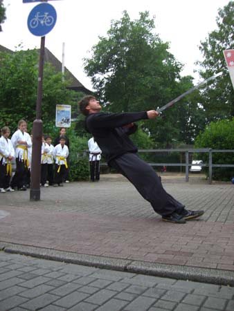 2.2 Dead Man backward