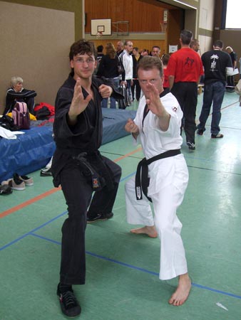 2.9 Rechts John und links der Manuel