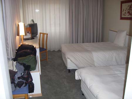 0.2.4 Alex schläft hinten, Manuel vorne, in der Nacht wird gewechselt