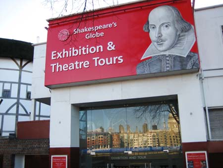 0.4.0 Für eingefleischte Fans bedarf es keine Worte