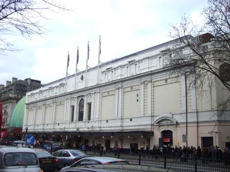 0.4.9 Und von der anderen Seite... Jetzt gehts rein...