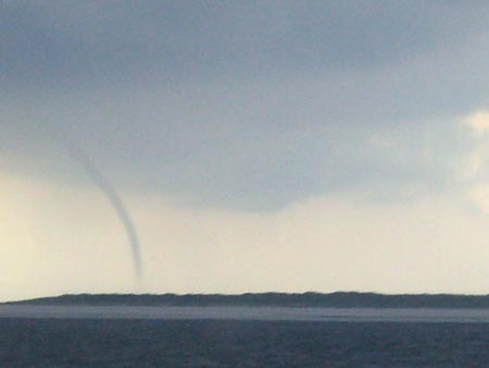 1.3 ...diese windigen Turbulenzen und Naturschauspiele genießen