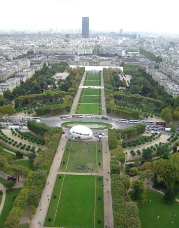 0.8.4 Der Rasen müßte mal gemäht werden