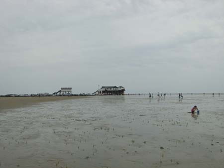 0.9 hmmmm was gibts denn dort.... 