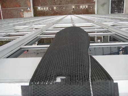 0.0.8.1 Schaut es euch ruhig lange an... Das geht übel rein