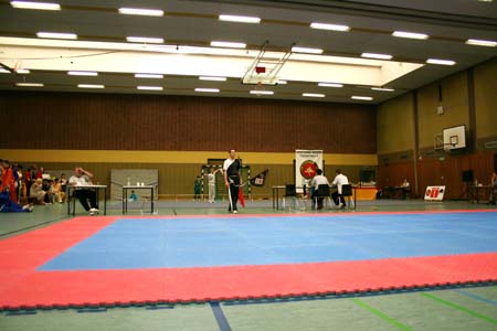 0.2.4 Hier war die Disziplin traditionelle Formen Kurzwaffen... Der Hammer, was hier wieder einmal geboten wude