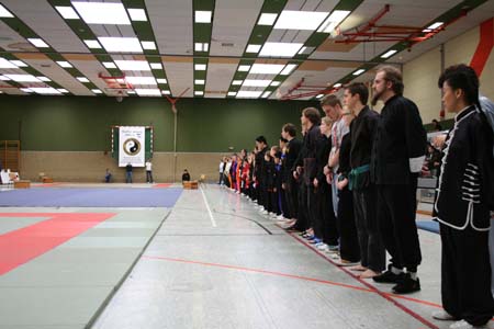 0.0.1 Die Starter beim Angrüßen