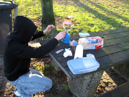 0.0.2 Unsere erste Pause, man mags kaum Glauben, haben wir Höhe Köln gemacht