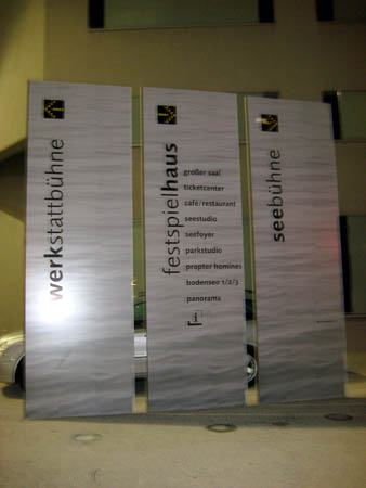 0.1.9 Und... was ist noch in Bregenz... Rrrichtig, die legendäre Seebühne