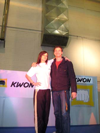 1.8 Die Chloe und der Manuel, na, da steht aber jemand auf Zehenspitzen...