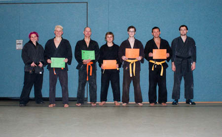 0.0.3 Und auch die Selbstverteidigungsprofis haben tolle Leistungen erzielt. Glückwunsch an alle