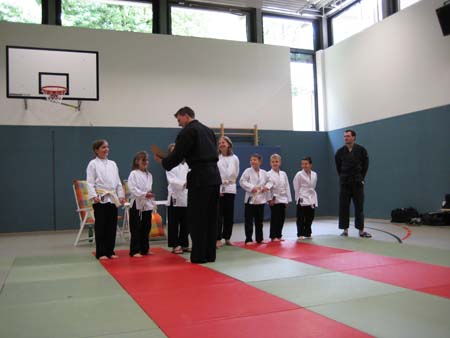 0.0.9 Ganz lieb bedanken und ....