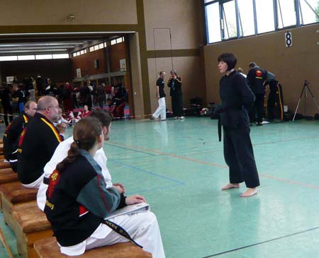 0.2.0 Etikette... Ohne ordentliches vorstellen geht hier mal gar nichts