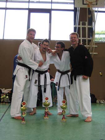 0.5.0 Ein paar der Hard Style Starter Männer Schwarzgurtklasse