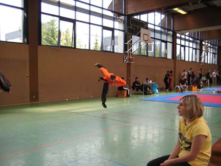 0.6.0 Alex macht sich warm... Hier Butterfly... Respektive Lufthexe... Insider wissen bescheid