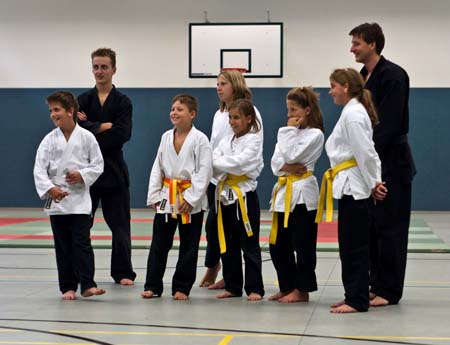 0.0.1 Der Duisburger Verein hat wiederholt einen vereinsinternen Lehrgang durchgeführt und einen bekannten Klever Referenten eingeladen