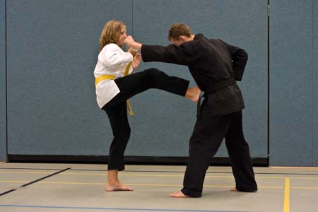 0.0.7 Kim gegen Alex