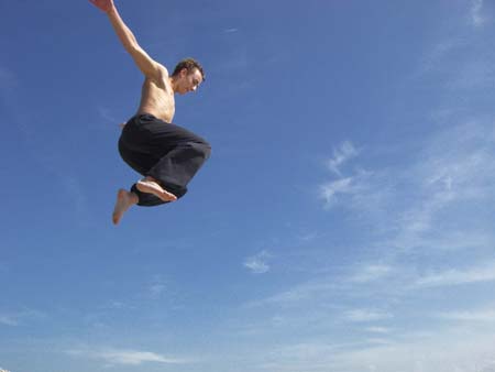 0.5.6 Alex' beim Flugmanöver. Einfach genial die Sprungkraft