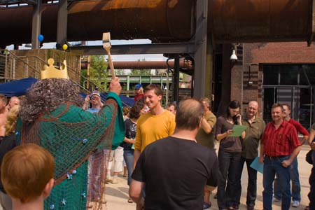 0.1.8 Manuel wird aufgenommen und immerdar gelobet und gepriesen als Prinz vom Diedenhofener Riff