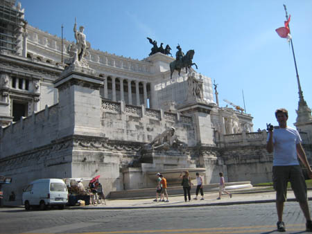 0.2.6 Der Manuel filmt..