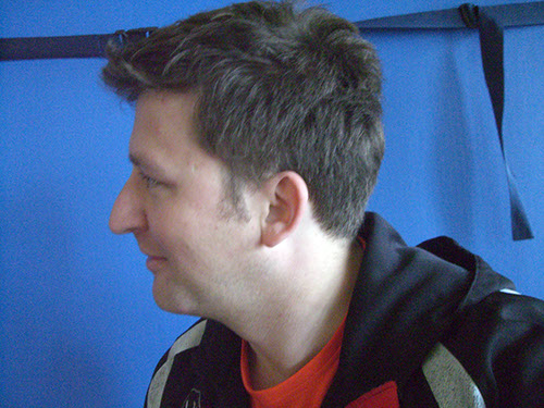 0.0.4 Der Manuel hört