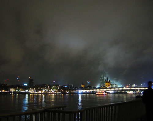 0.1 Unser erstes Silvester nach 6 Jahren wieder in NRW gefeiert. Von 2011 auf 2012 sind wir in Köln