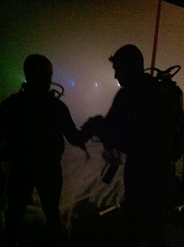 0.8 Die Atmosphäre ist ungaublich. Hier sind wir beim Body Check