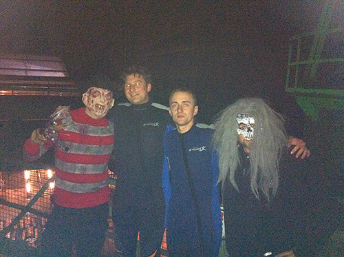 0.7 Hier stehen wir im Gasoemter zwichen den Zombies. Tauchrevier Gasometer hat sich mal wieder viel einfallen lassen