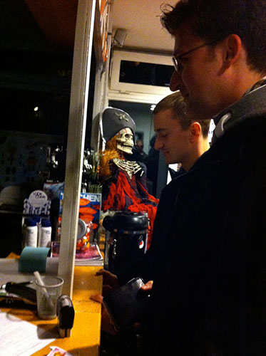 0.2 Kurz die Formalien klären. Schon oft hier tauchen gewesen, so war unser letztes Halloween Tauchen im Jahr 2008