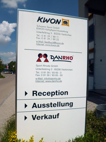 0.1.3 Kurzer Besuch bei KWON, wenn man schon mal da ist...