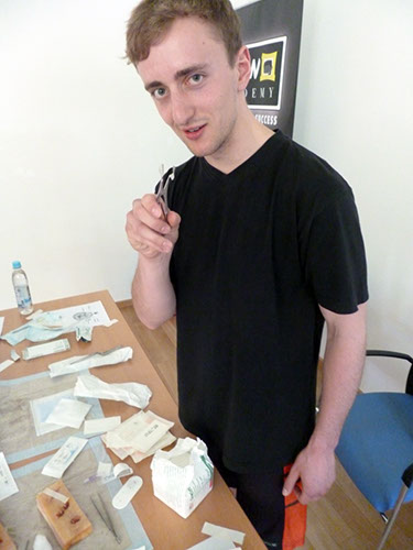 0.1.5 Einer der nächsten Lehrgänge. Erste Hilfe im Kampfsport